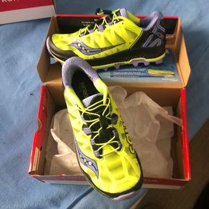 Saucony Koa ST trail sneakers